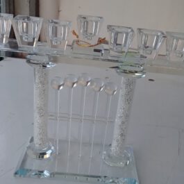 חנוכיה מי קרסטל